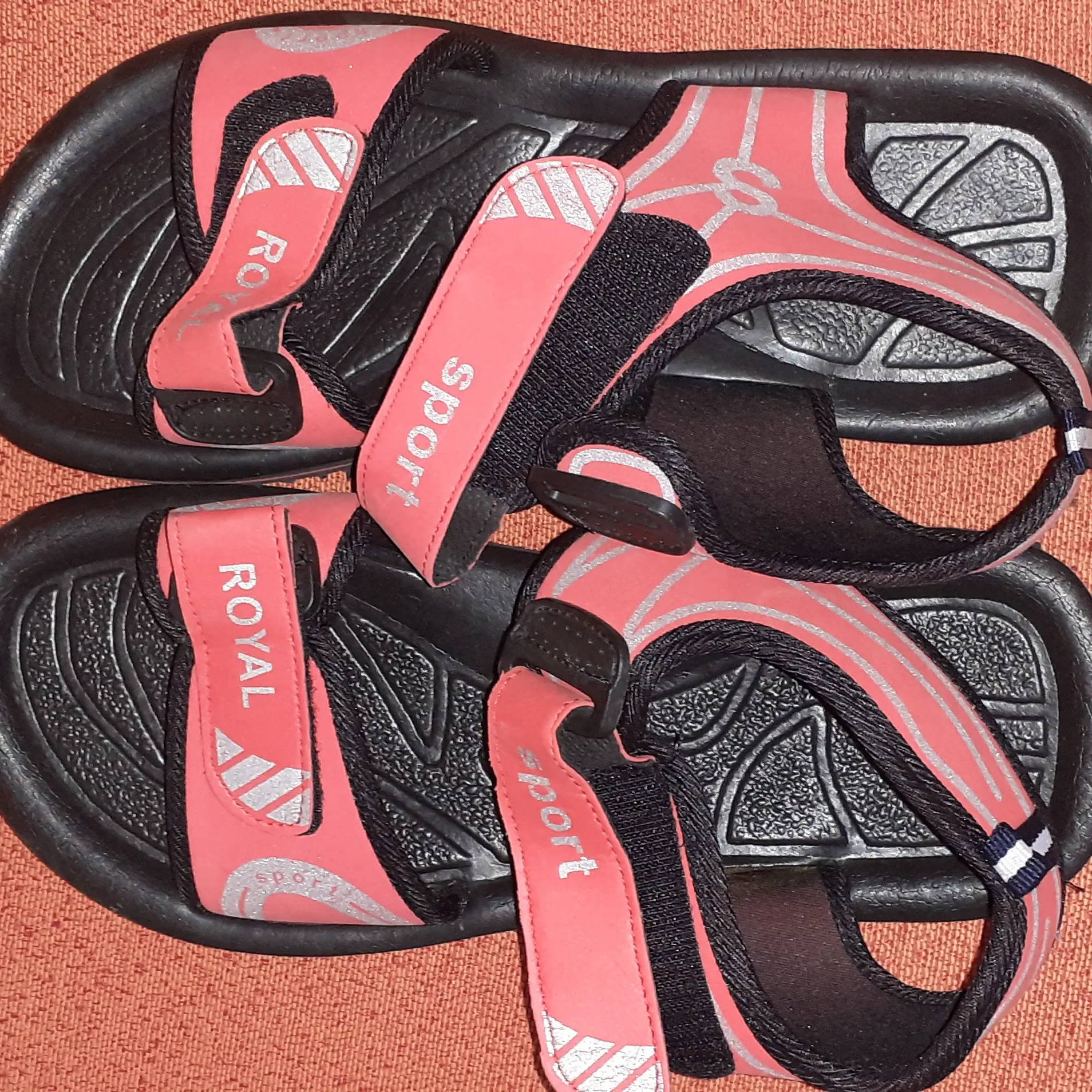 Tacones nude clásicos