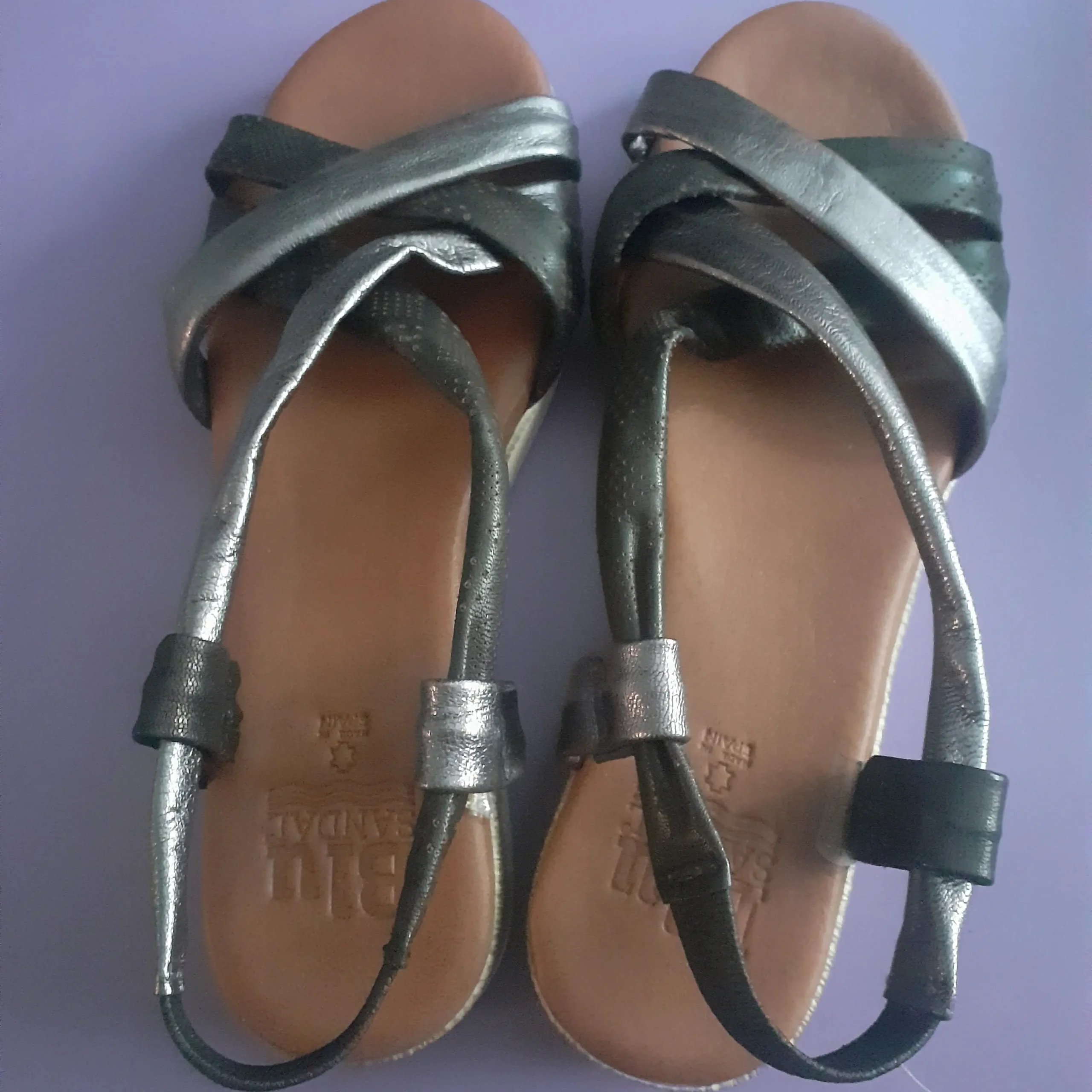 Sandalias metalizadas