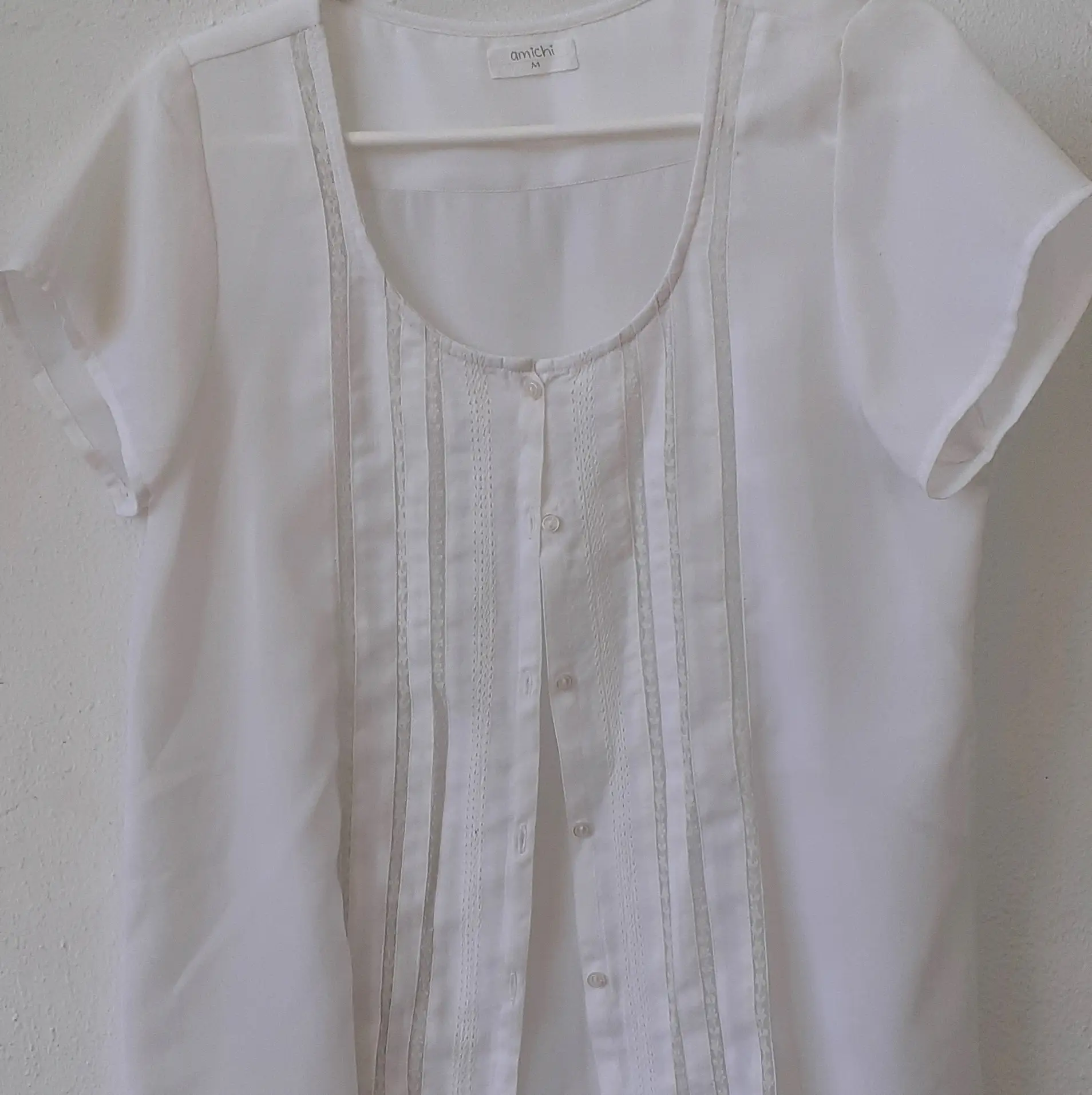 Camisa blanca de seda