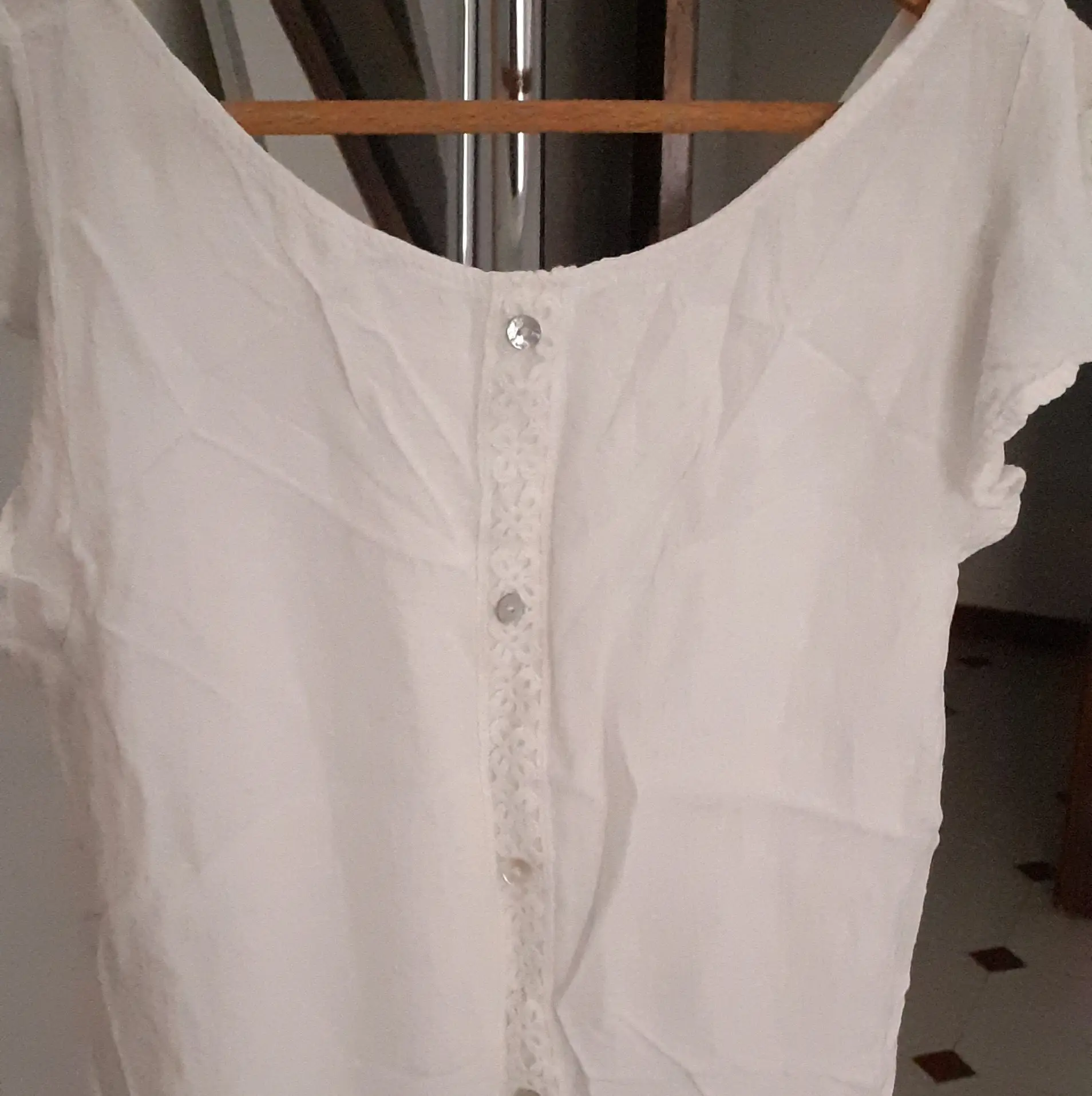 Camisa blanca de seda