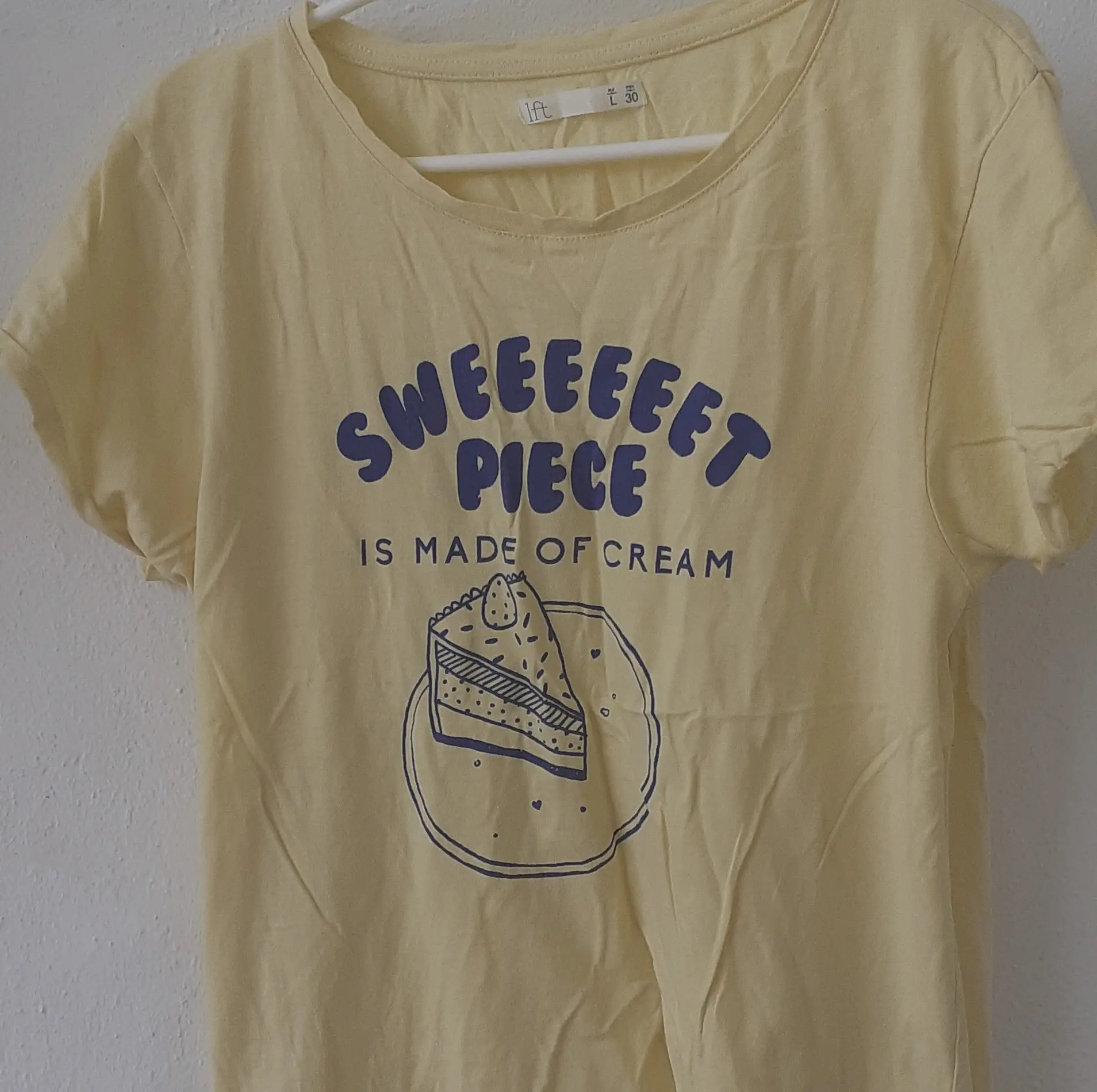 Camiseta-sin-mangas-gris-corazon-mujer_resultado