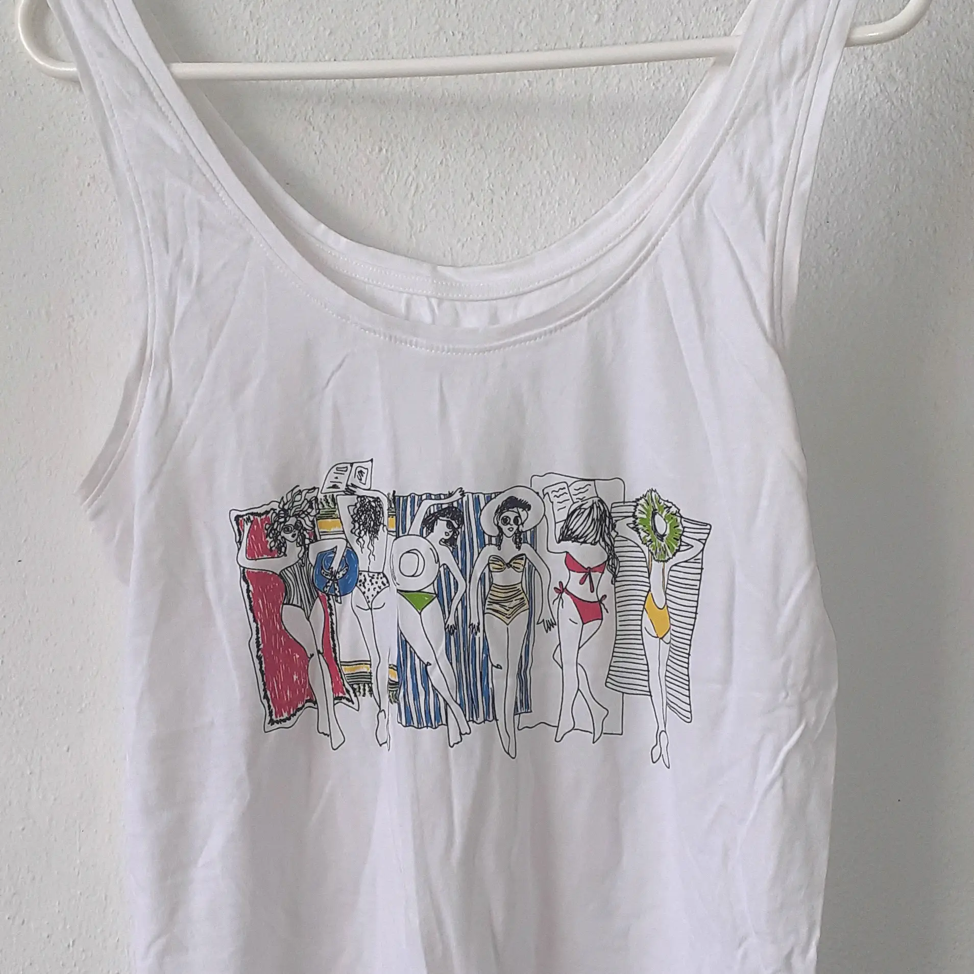 Camiseta-sin-mangas-gris-corazon-mujer_resultado