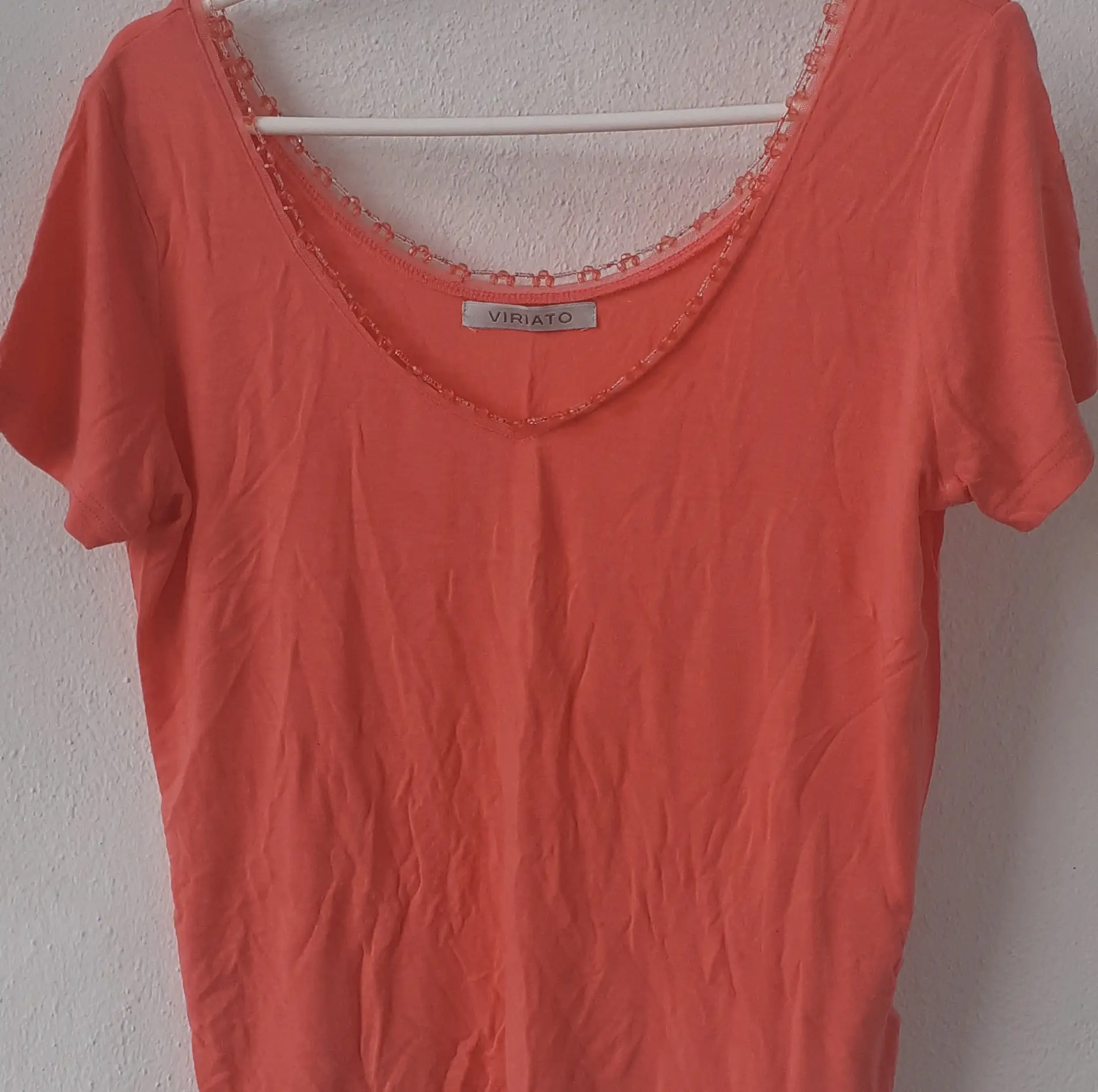 Camiseta-sin-mangas-gris-corazon-mujer_resultado