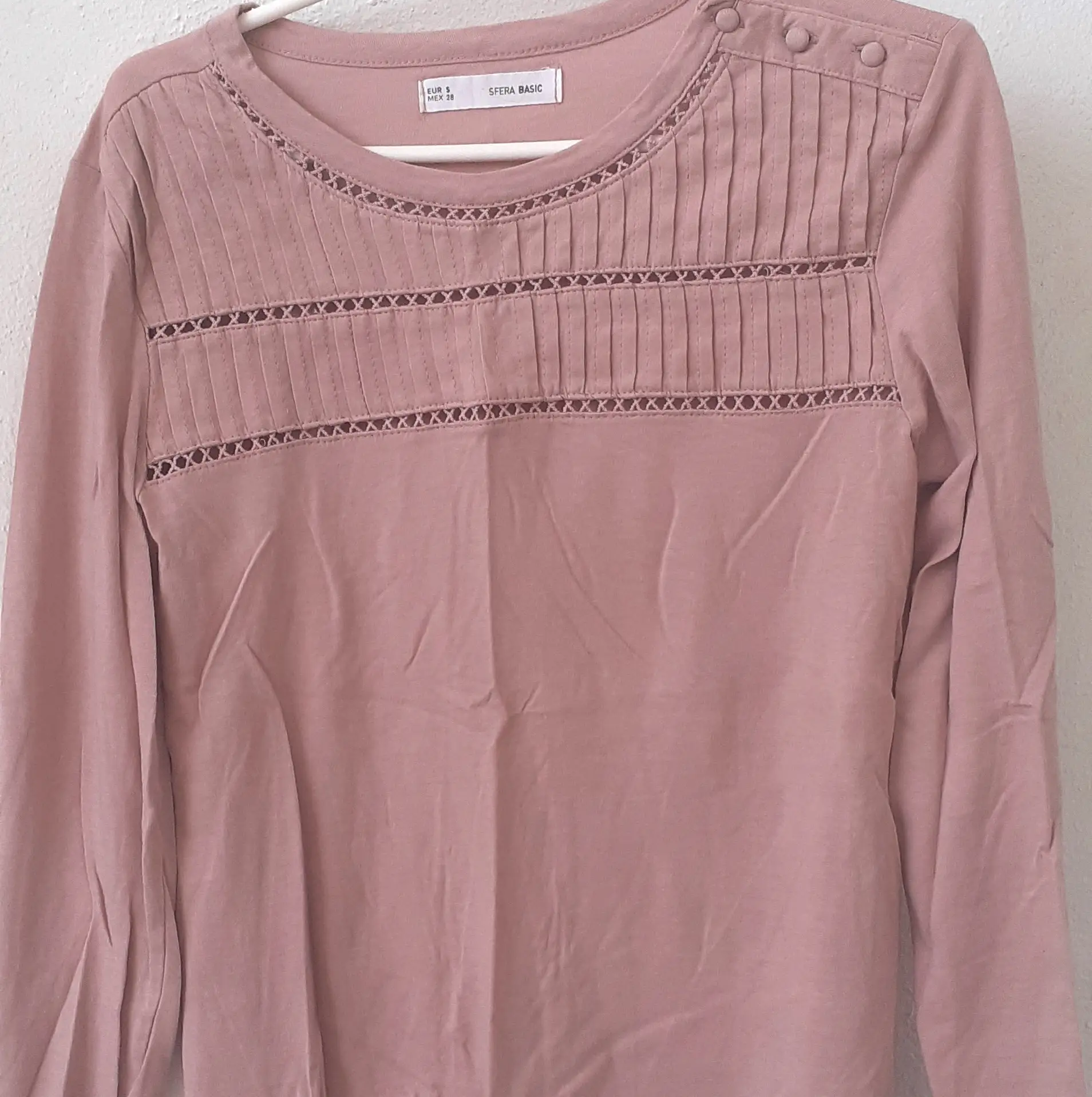 Camiseta-sin-mangas-gris-corazon-mujer_resultado