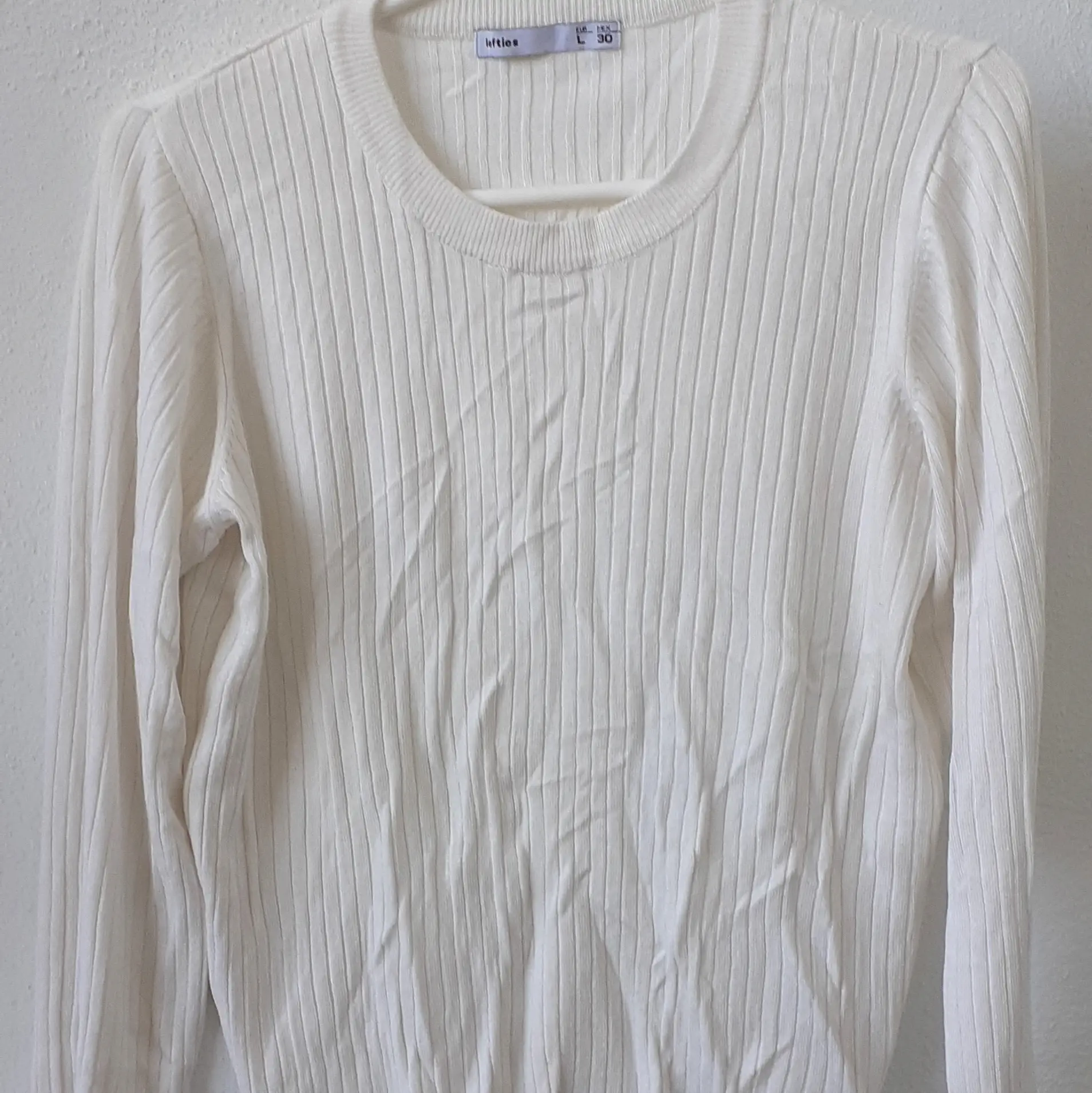 Camiseta-sin-mangas-gris-corazon-mujer_resultado